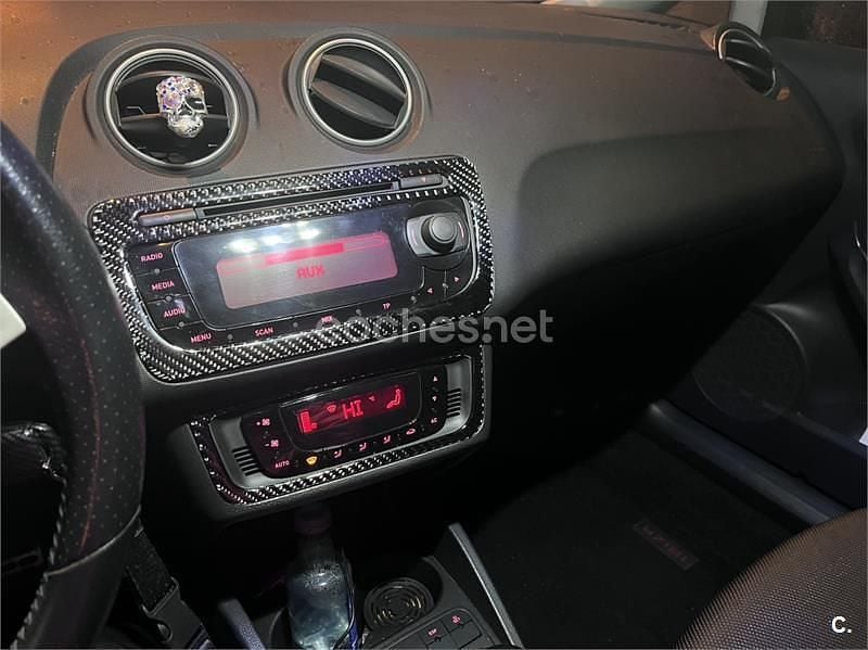 Usado Seat Ibiza SC 105 CV (77 kW) 2009 Negro Utilitario
