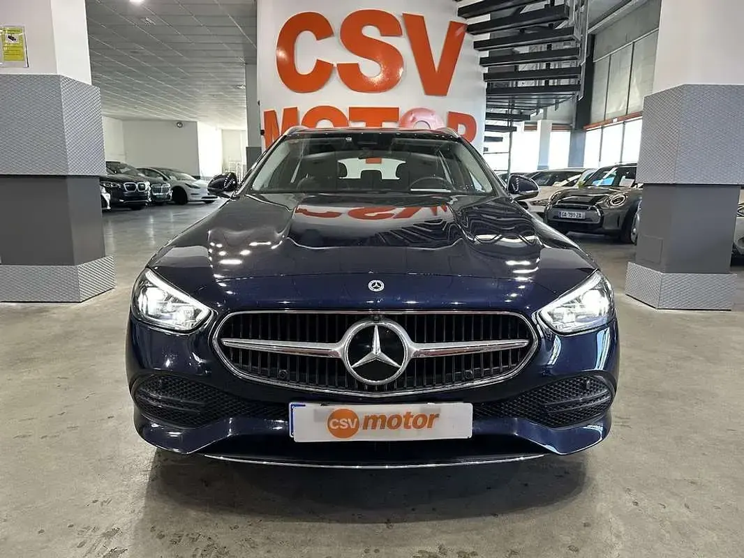 Usado Mercedes C300 Avantgarde 313 CV (230 kW) 2022 Utilitario