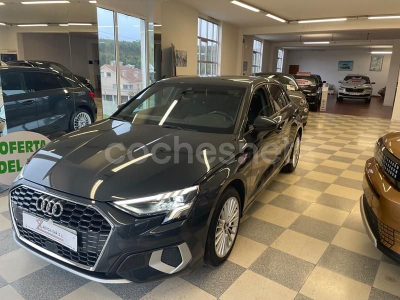 Usado Audi A3 Advanced Plus 116 CV (85 kW) 2023 Gris / plata Berlina