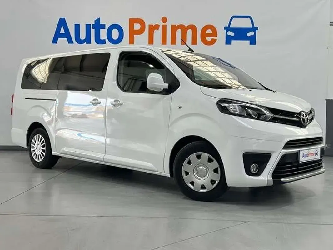 Usado Toyota Proace Plus 140 CV (102 kW) 2022 Blanco Monovolumen