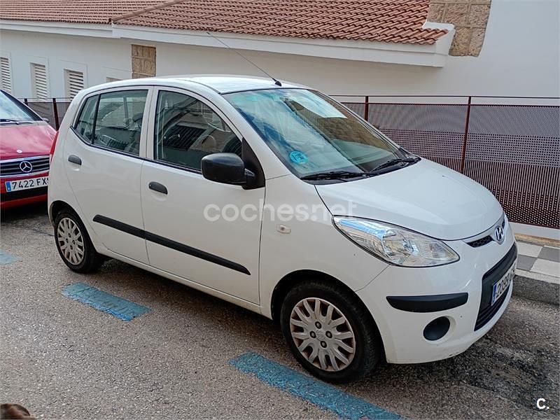 Blanco Usado 2010 Hyundai i10 GLS Utilitario | 5500 € (Precio justo) - Imagen 1/3
