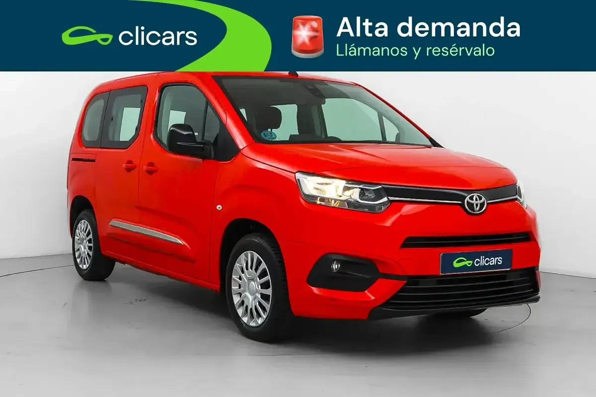 Usado Toyota Proace Verso Active 130 CV (95 kW) 2024 Rojo Familiar