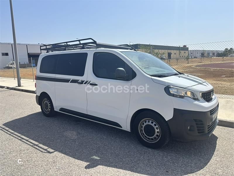 Usado Peugeot Traveller Business-Line 120 CV (88 kW) 2019 Blanco Monovolumen