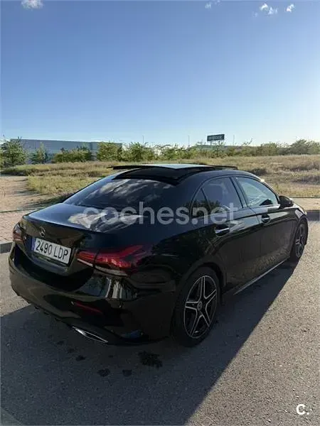 Usado Mercedes A200 156 CV (114 kW) 2019 Negro Berlina