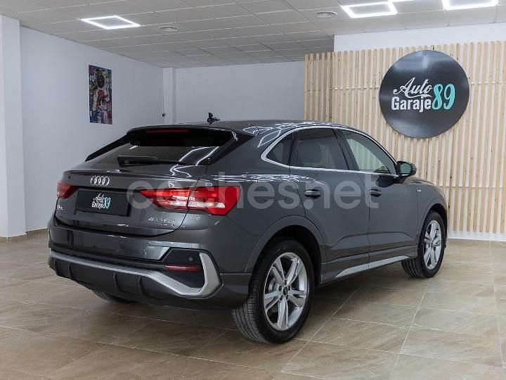 Usado Audi Q3 Sportback S-Line 190 CV (139 kW) 2021 Gris / plata SUV