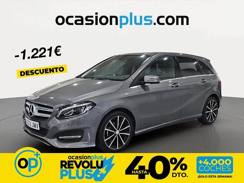 Usado Mercedes B180 109 CV (80 kW) 2016 Gris Monovolumen