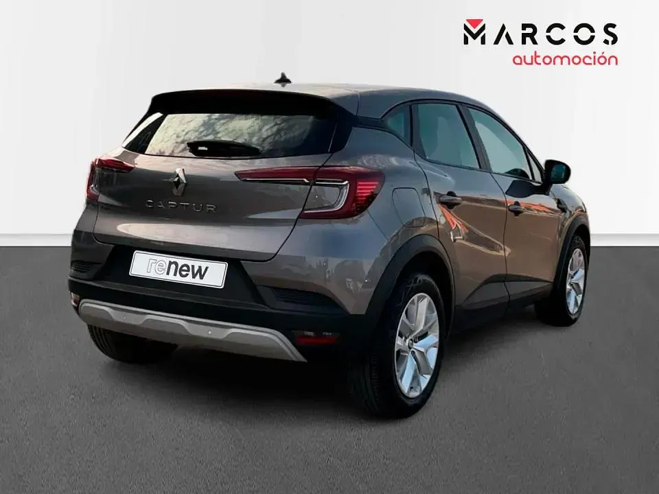Usado Renault Captur Evolution 101 CV (74 kW) 2023 Gris SUV