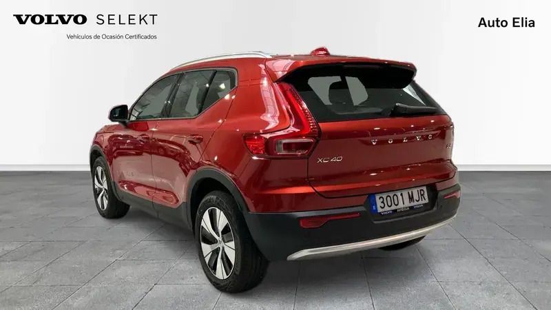 Usado 2023 Volvo XC40 Core SUV | 33.900 € (Precio justo) - Imagen 1/4