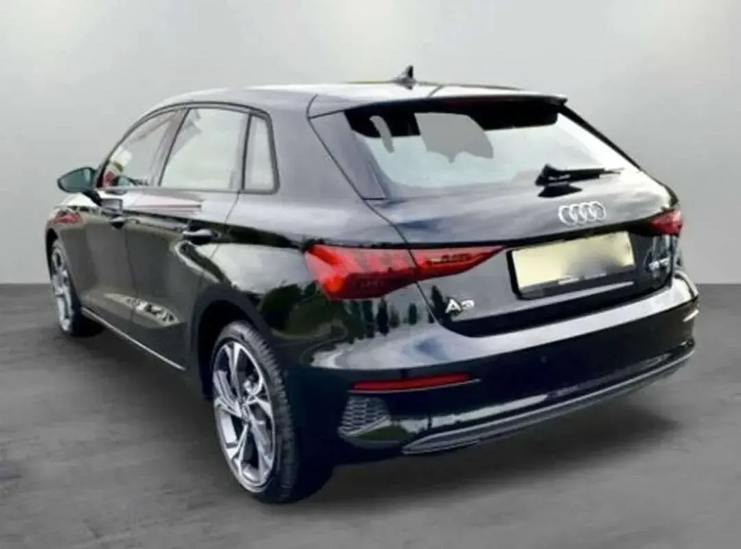 Usado Audi A3 150 CV (110 kW) 2020 Negro Berlina