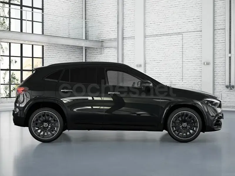 Nuevo Mercedes GLA250 218 CV (160 kW) 2026 Negro SUV
