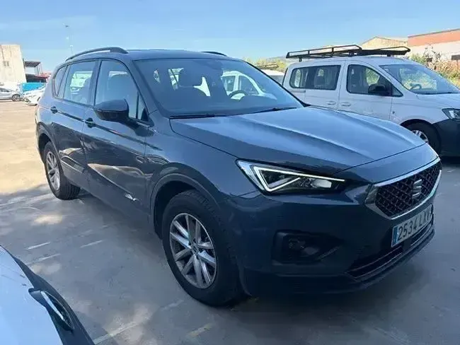 Usado Seat Tarraco Style 150 CV (110 kW) 2022 Gris SUV