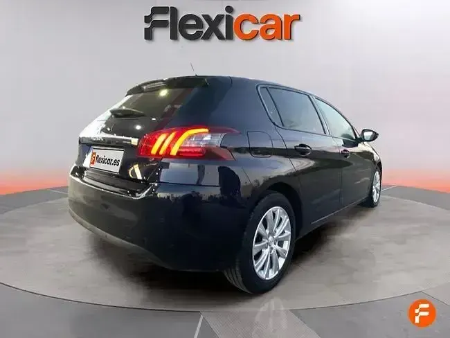 Usado Peugeot 308 Style 130 CV (95 kW) 2020 Azul Berlina