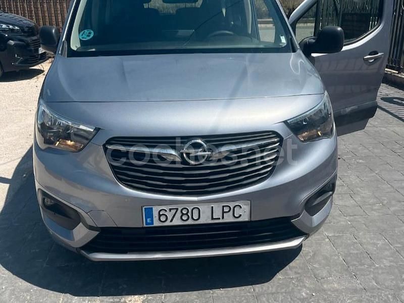 Gris / plata Usado 2021 Opel Combo Life Edition Monovolumen | 16.900 € - Imagen 1/4