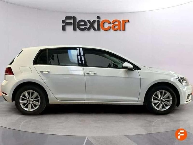 Usado VW Golf VII 115 CV (84 kW) 2019 Blanco Utilitario