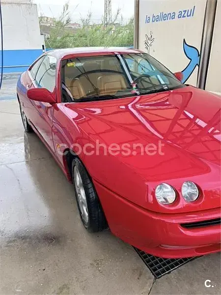 Usado Alfa Romeo GTV 150 CV (110 kW) 2003 Rojo Coupe