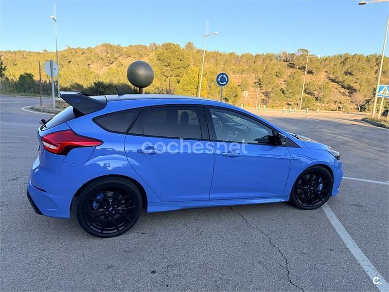 Usado Ford Focus Performance Edition 350 CV (257 kW) 2018 Azul Berlina