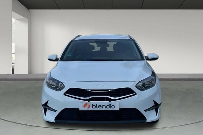 Usado Kia Ceed 121 CV (88 kW) 2022 Blanco Utilitario