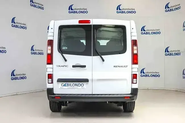 Usado Renault Trafic Zen 125 CV (91 kW) 2018 Blanco Monovolumen