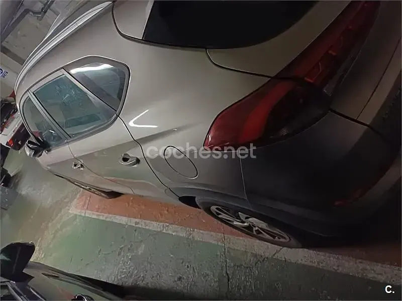 Usado Hyundai Tucson 131 CV (96 kW) 2018 Gris / plata SUV