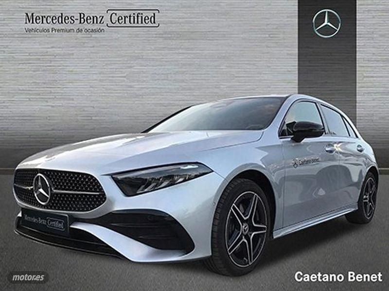 Gris / plateado Usado 2024 Mercedes A250 | 34.950 € (Buen precio) - Imagen 1/4