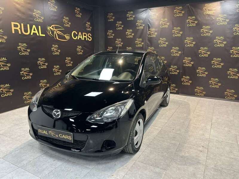 Negro Usado 2008 Mazda 2 Active Utilitario | 4500 € (Precio justo) - Imagen 1/4