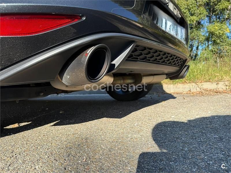 Usado VW Golf VII GTI 230 CV (169 kW) 2015 Gris / plata Berlina