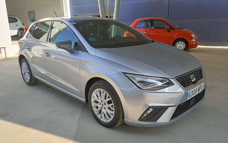 Gris Usado 2024 Seat Ibiza Utilitario | 16.900 € (Precio justo) - Imagen 1/4