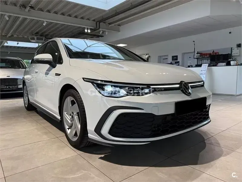 Usado VW Golf VIII 150 CV (110 kW) 2024 Blanco Berlina