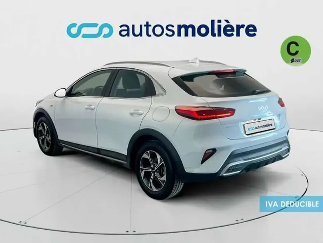 Usado Kia XCeed 101 CV (74 kW) 2024 Blanco SUV