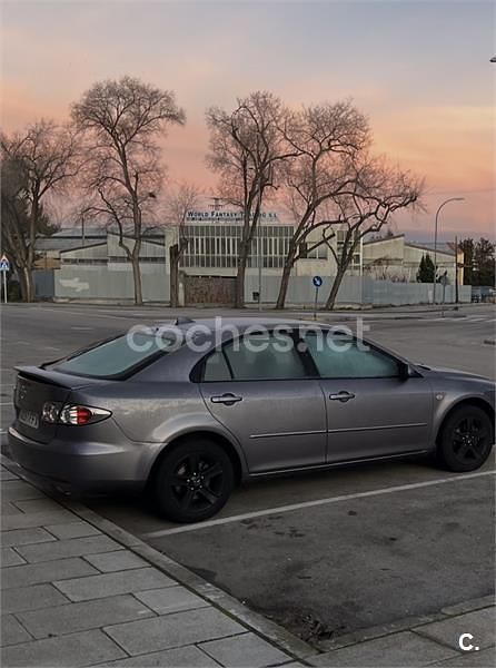 Usado Mazda 6 Active 120 CV (88 kW) 2006 Gris / plata Berlina