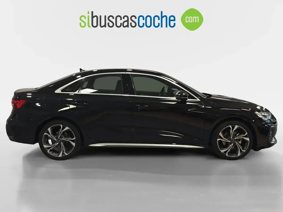 Usado Audi A3 S-Line 150 CV (110 kW) 2025 Negro Berlina