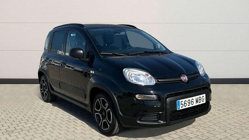 Usado Fiat Panda City Life 71 CV (52 kW) 2022 Negro Utilitario