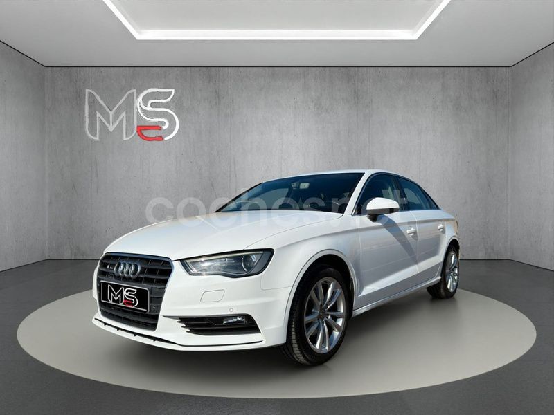 Blanco Usado 2015 Audi A3 Attraction Berlina | 13.699 € (Precio justo) - Imagen 1/4