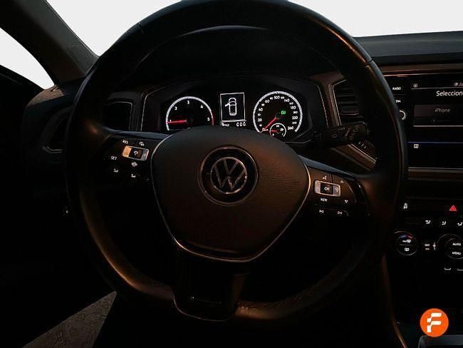 Usado VW T-Roc Advance 110 CV (80 kW) 2021 Blanco SUV