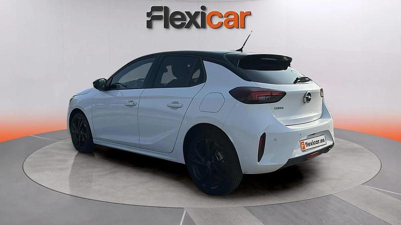 Usado Opel Corsa GS Line 101 CV (74 kW) 2020 Blanco Utilitario