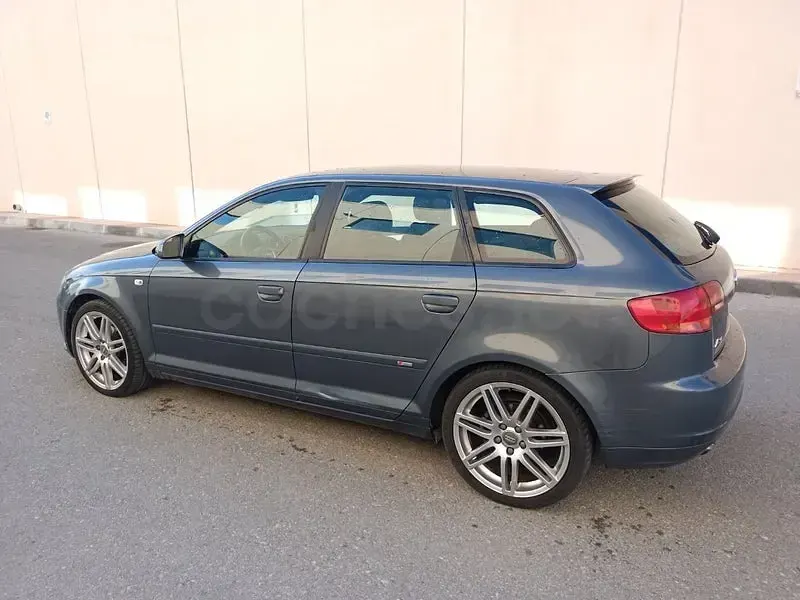 Usado Audi A3 S-Line 140 CV (102 kW) 2008 Gris / plata Utilitario