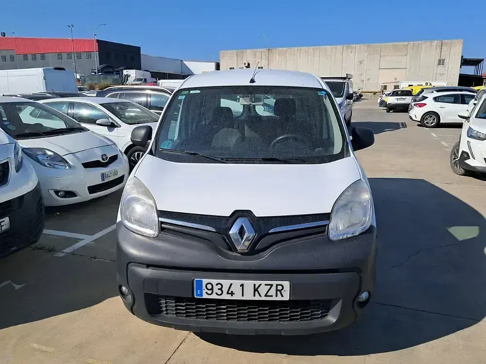 Usado Renault Kangoo 90 CV (66 kW) 2019 Blanco Monovolumen