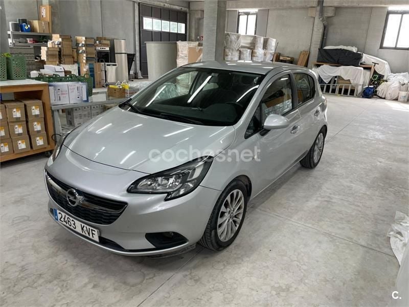 Usado Opel Corsa 90 CV (66 kW) 2019 Gris / plata Berlina