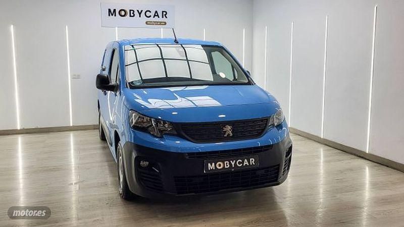 Usado Peugeot Partner Premium 73 CV (53 kW) 2019 Azul Monovolumen