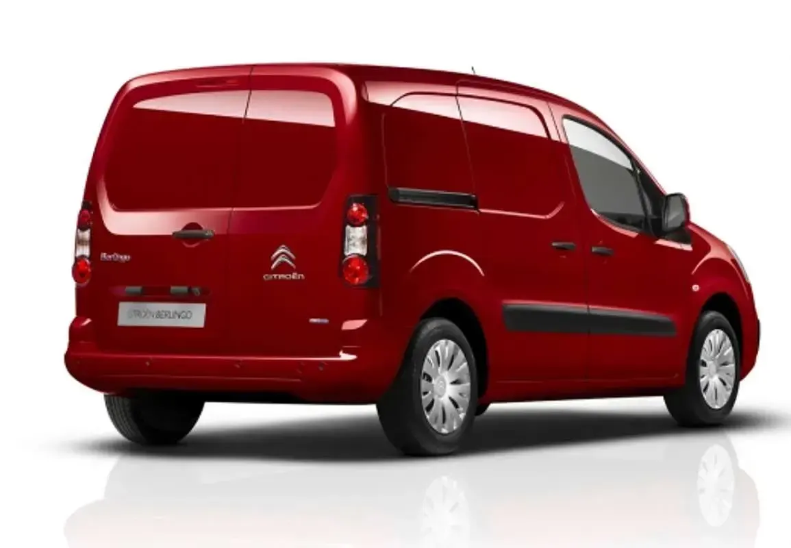 Usado Citroën Berlingo 99 CV (72 kW) 2019 Blanco Monovolumen