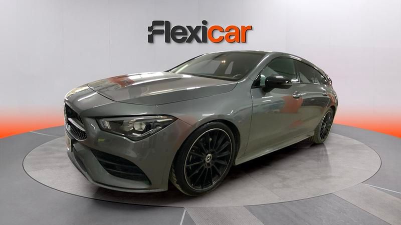 Usado Mercedes CLA200 Shooting Brake 163 CV (119 kW) 2020 Gris Familiar