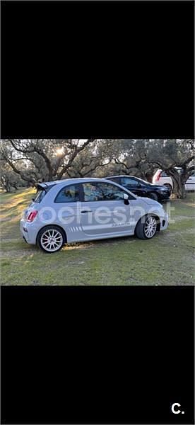 Usado Abarth 695 Esseesse 180 CV (132 kW) 2022 Gris / plata Utilitario