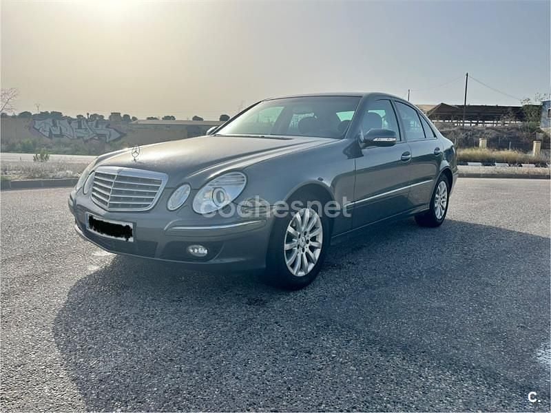 Gris / plata Usado 2007 Mercedes E280 Elegance Berlina | 4800 € (Super precio) - Imagen 1/4