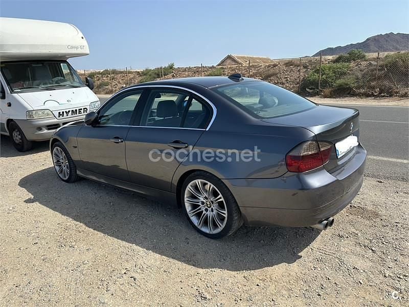 Negro Usado 2008 BMW 330 Berlina | 7500 € (Super precio) - Imagen 1/4