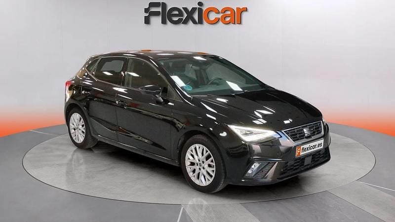 Usado Seat Ibiza FR 116 CV (85 kW) 2024 Negro Berlina