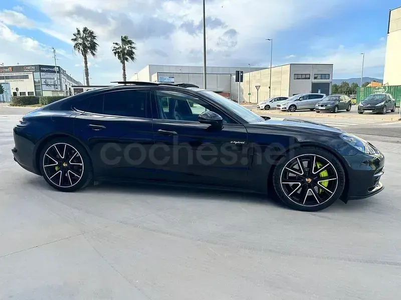 Usado Porsche Panamera 4 E-Hybrid 462 CV (339 kW) 2020 Negro Utilitario
