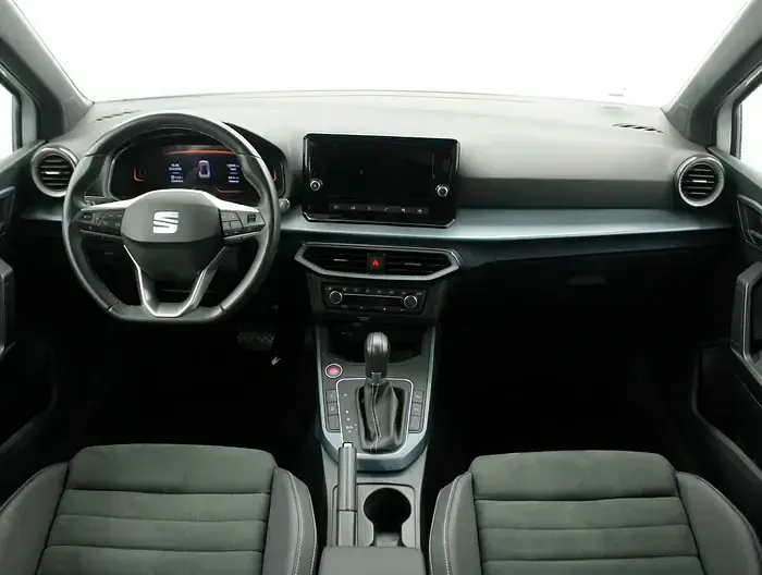 Usado Seat Arona Xperience 115 CV (84 kW) 2025 Blanco SUV
