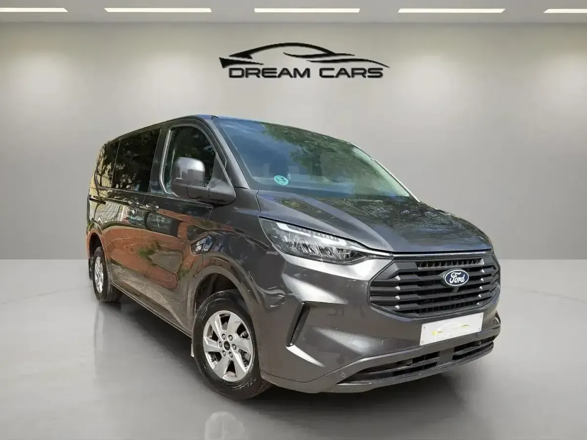 Usado Ford Transit Custom Limited 170 CV (125 kW) 2025 Gris Familiar