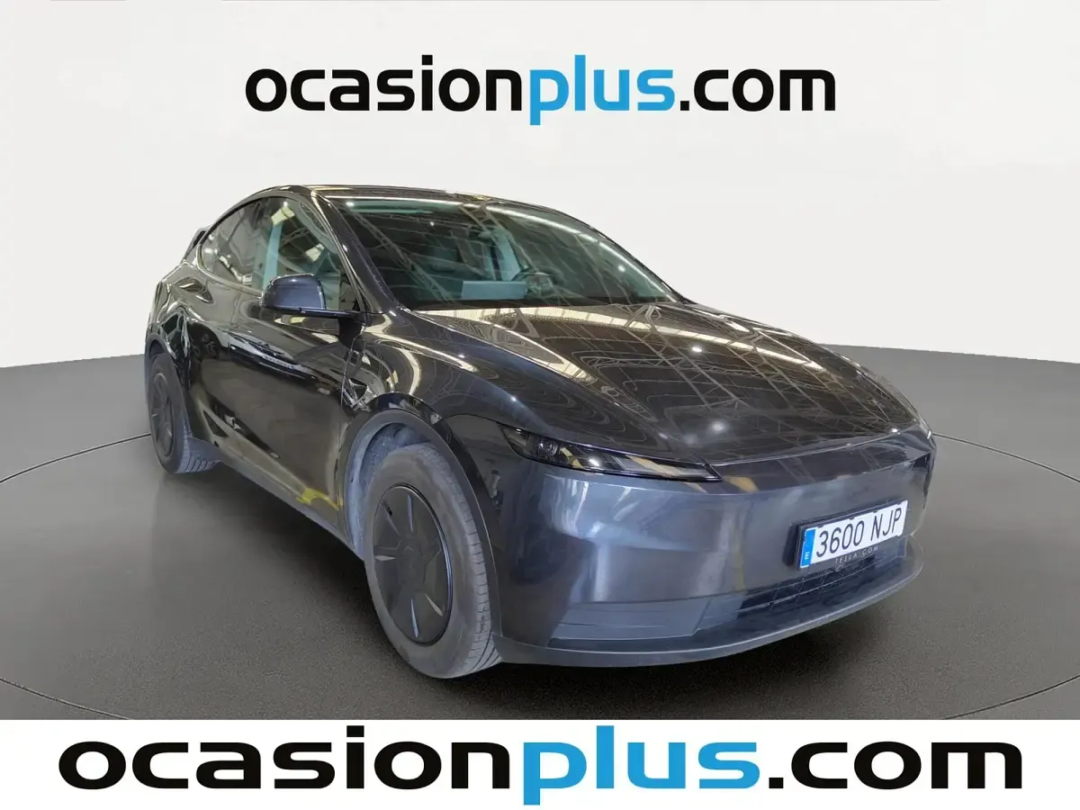 Usado Tesla Model Y RWD 216 kW (295 CV) 2025 Gris plata SUV