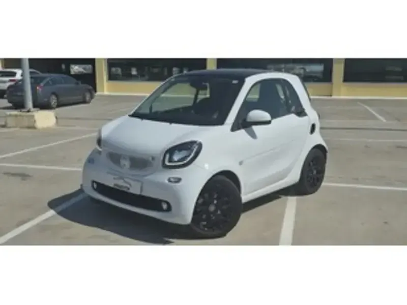 Usado Kia Ceed 101 CV (74 kW) 2017 Blanco Utilitario